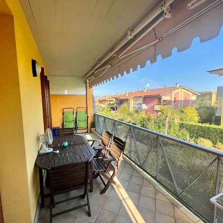 Garden Con Terrazzo E Piscina Desenzano del Garda